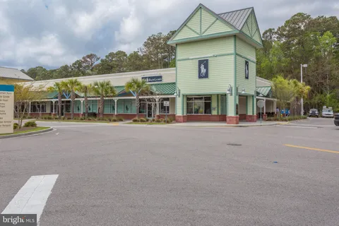 $599,000 | 7906 Esther Drive, Oxon Hill, MD 20745