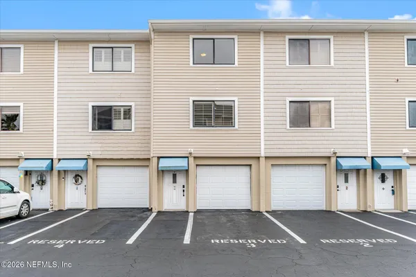 $3,300 | 3385 Coastal Highway, Unit 3, St. Augustine, FL 32084