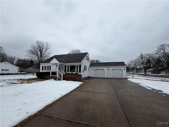 $2,000 | 501 Rockhaven Road, Utica, NY 13502