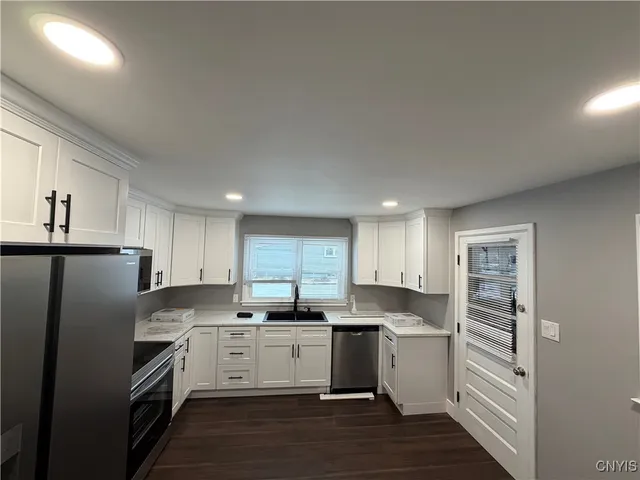 $2,000 | 501 Rockhaven Road, Utica, NY 13502