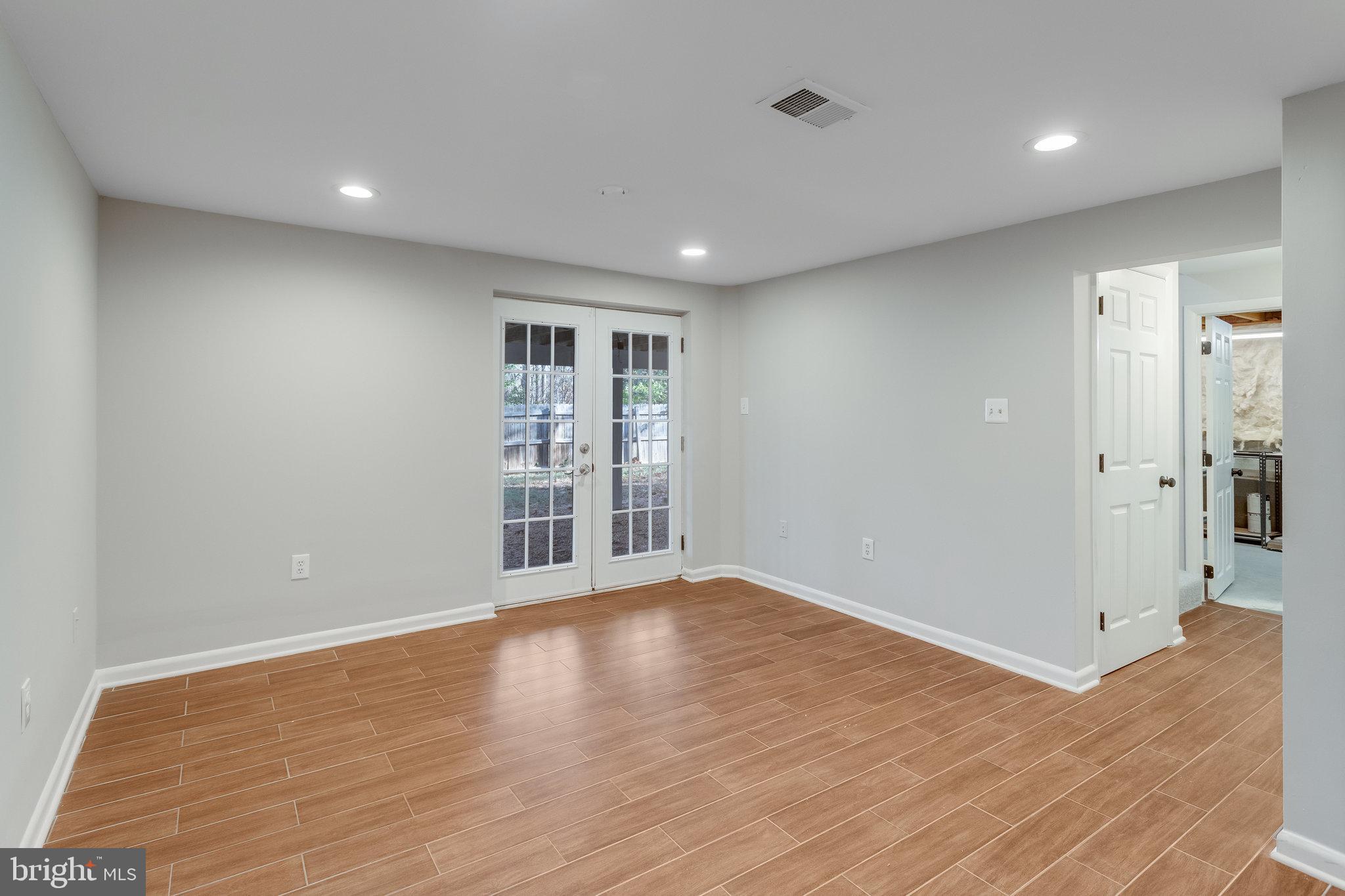 5480 Rector Drive Woodbridge, VA 22193 - Photo 22 of 33 Lower Level Recreation Room