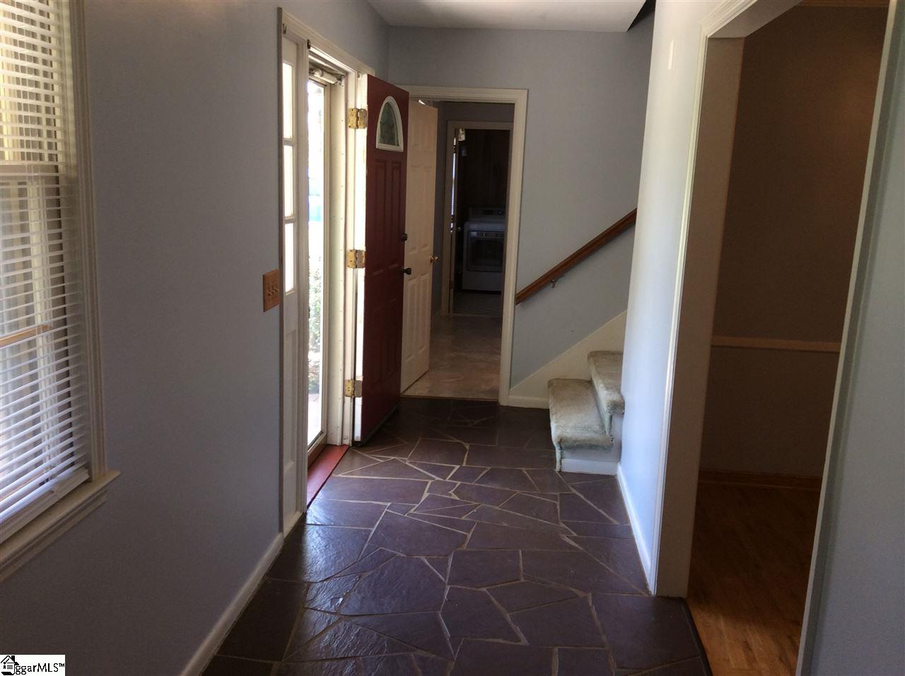 540 Old Pendleton Road Easley, SC 29642 - Photo 3 of 22 Gallery Image 3