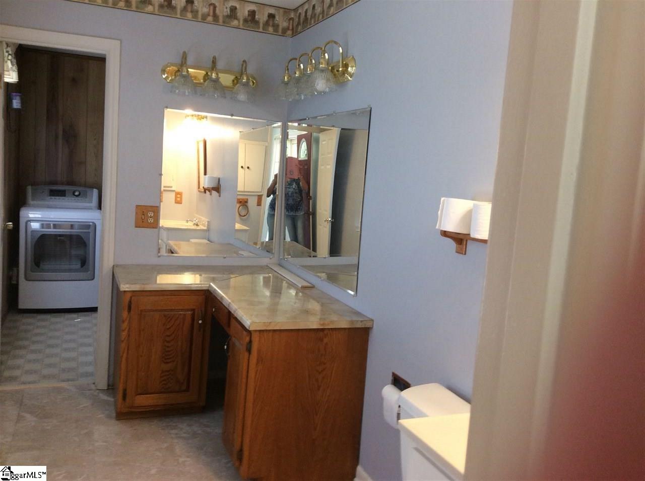 540 Old Pendleton Road Easley, SC 29642 - Photo 9 of 22 Gallery Image 9