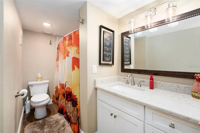 $395,000 | 90 South Highland Avenue, Unit 1201, Tarpon Springs, FL 34689