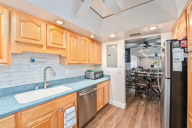 $395,000 | 90 South Highland Avenue, Unit 1201, Tarpon Springs, FL 34689