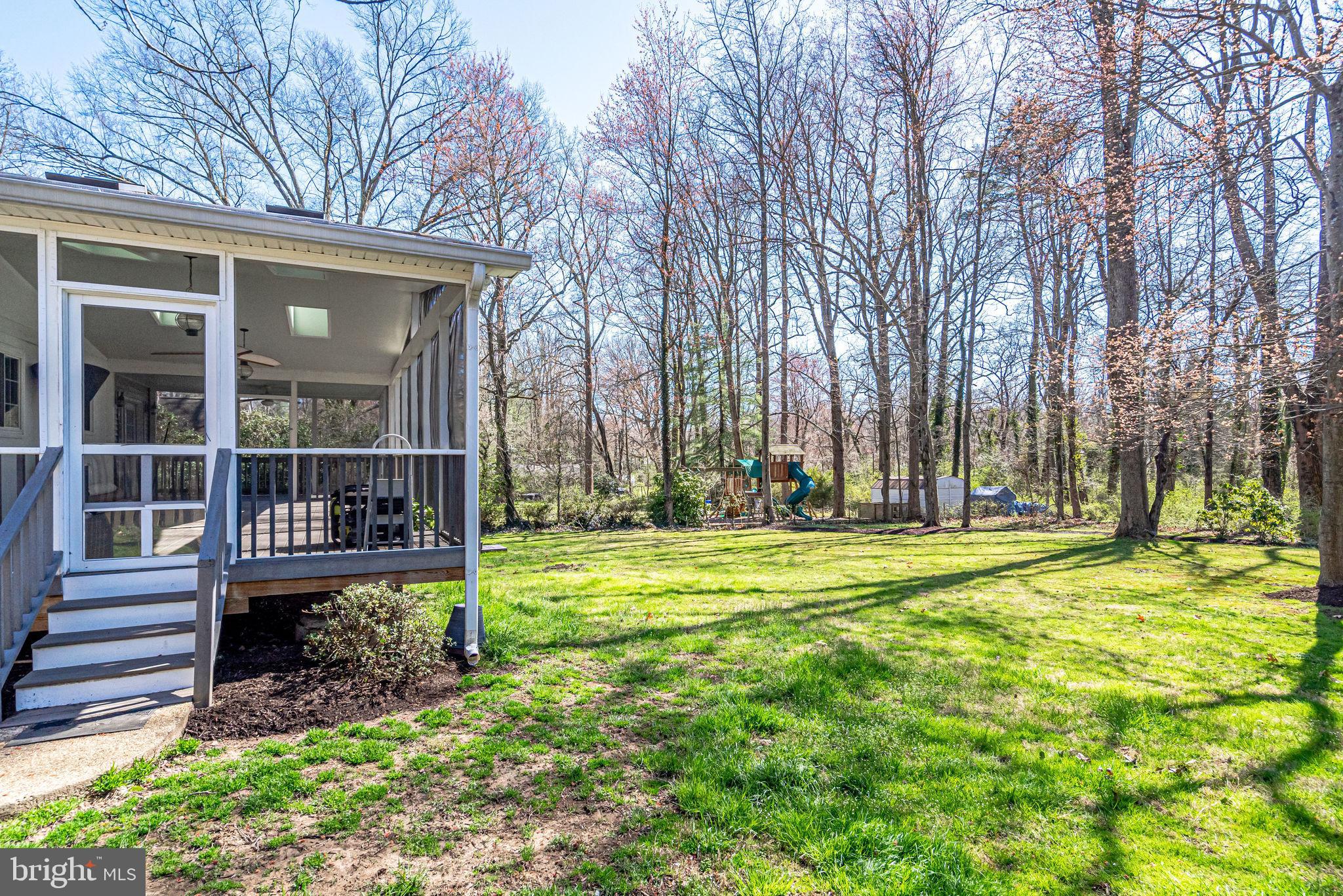 3076 Holmes Run Road Falls Church, VA 22042 - Photo 33 of 36 Gallery Image 33