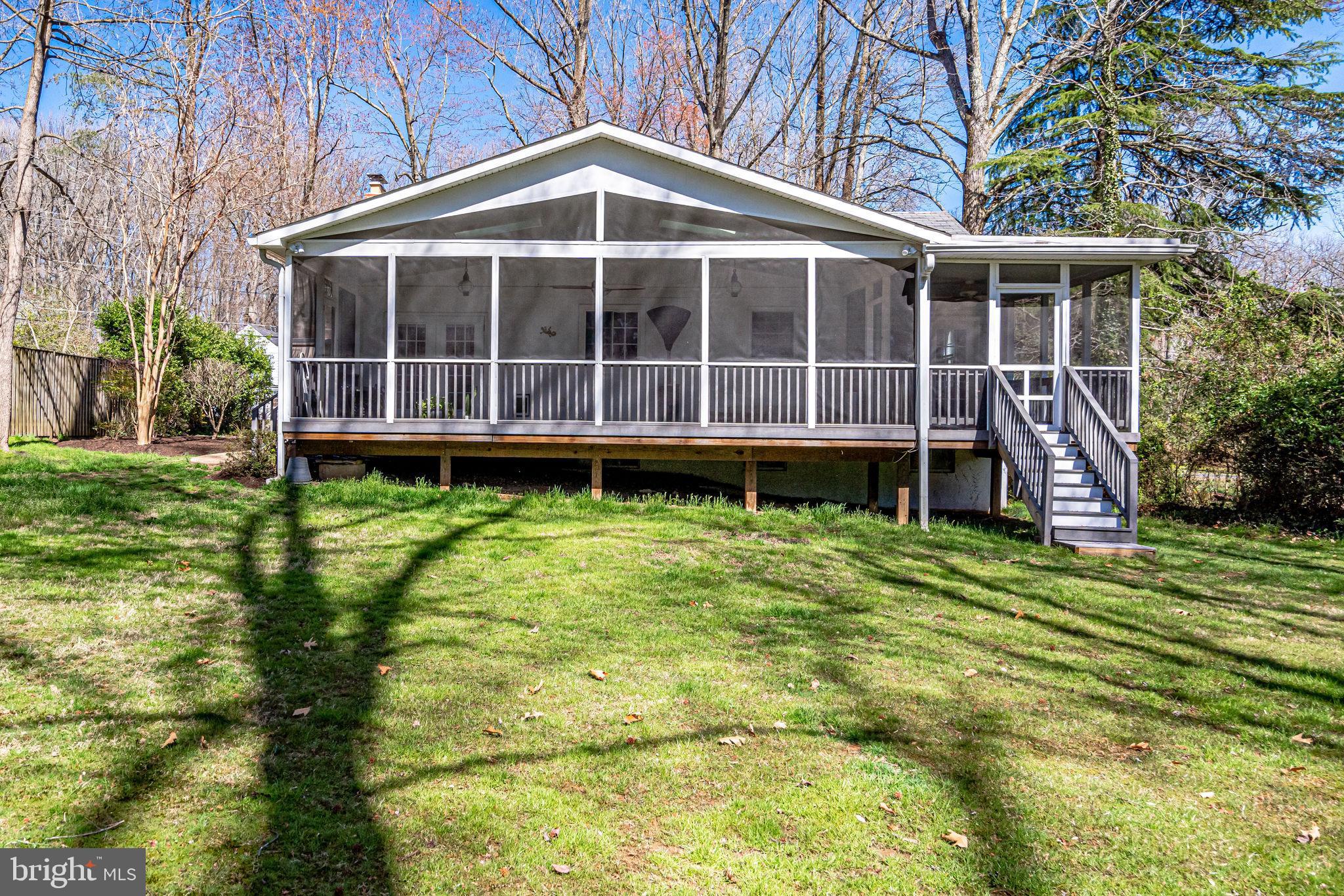 3076 Holmes Run Road Falls Church, VA 22042 - Photo 34 of 36 Gallery Image 34