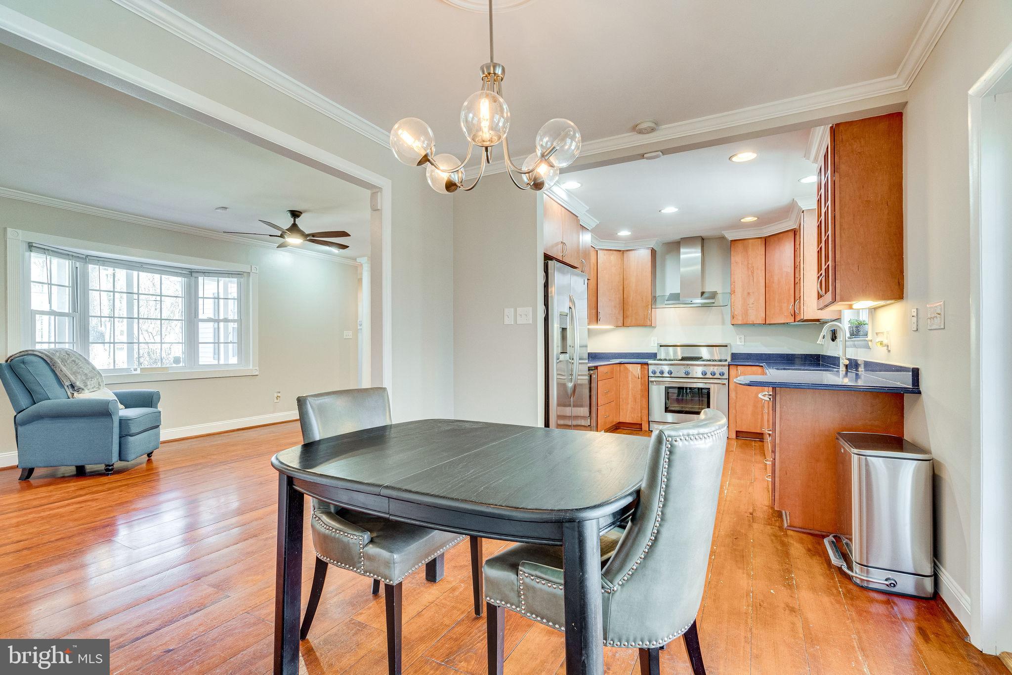 3076 Holmes Run Road Falls Church, VA 22042 - Photo 5 of 36 Gallery Image 5