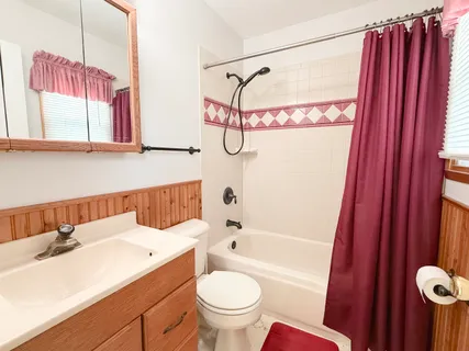 $285,000 | 700 Warrior Street, Round Lake Heights, IL 60073