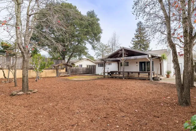 $869,000 | 817 Sutro Avenue, Novato, CA 94947