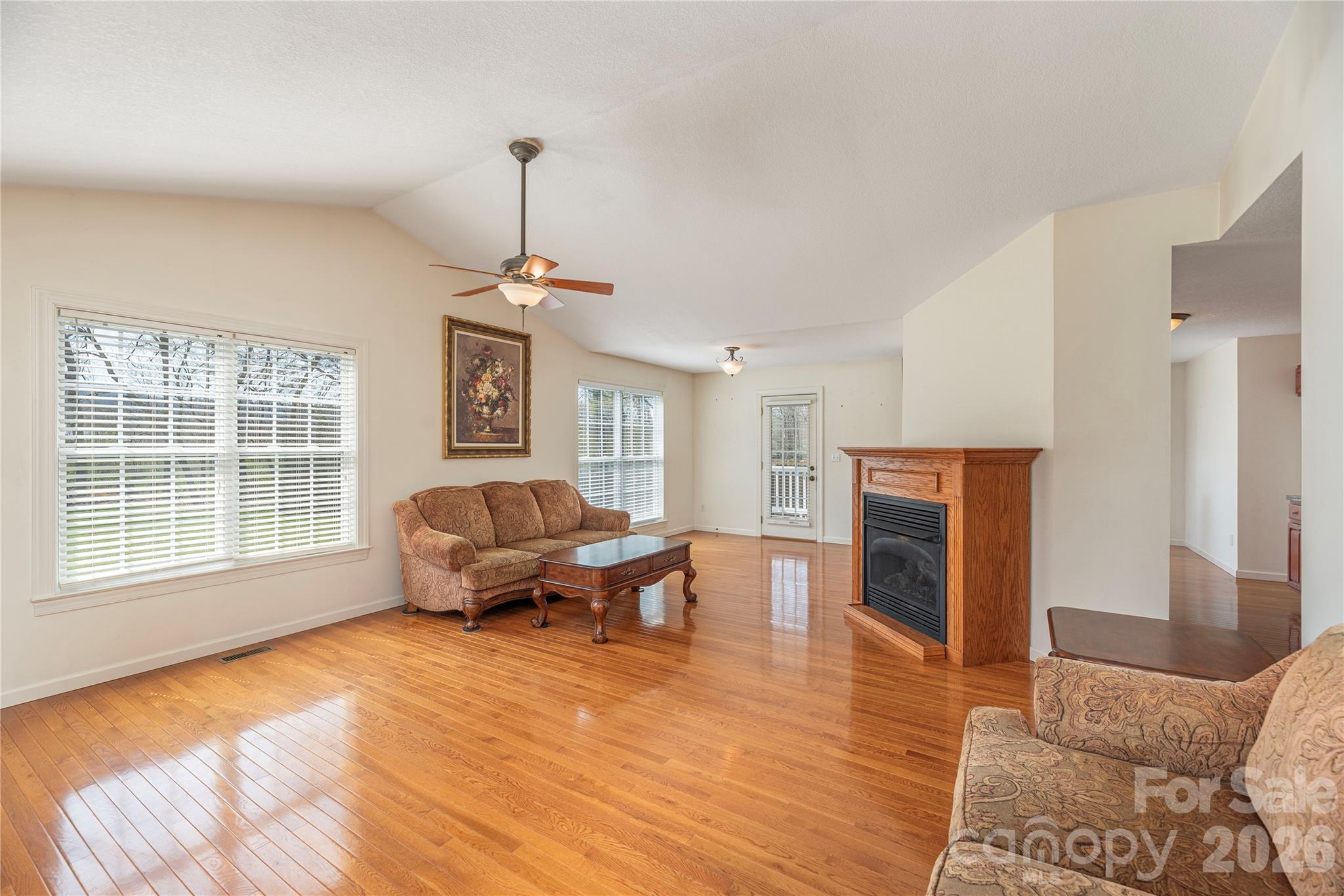 44 Souther Road Fletcher, NC 28732 - Photo 4 of 25