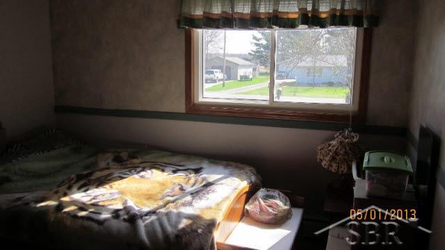3640 Trimm Road Saginaw, MI 48609 - Photo 9 of 25 20362247-8.JPG