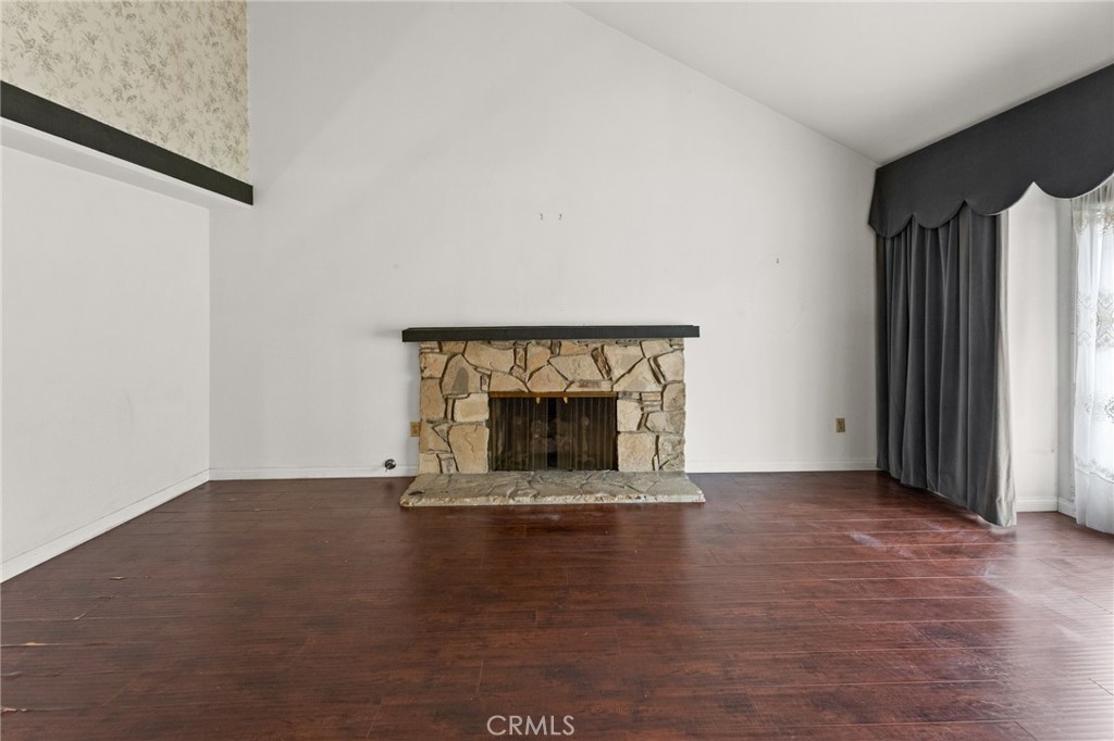 5407 Oxford Drive Cypress, CA 90630 - Photo 5 of 31