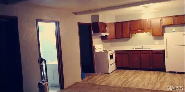 $310,000 | 404 East Massachusetts Street, Steeleville, IL 62288