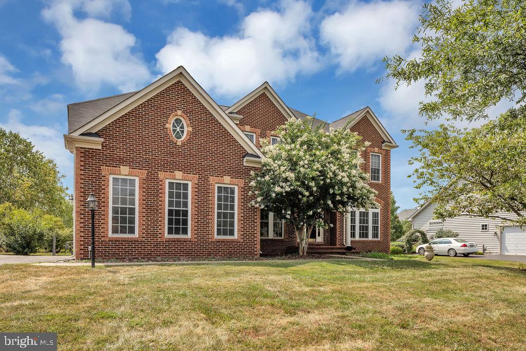 22405 Belle Terra Drive, Ashburn, VA 20148 Compass