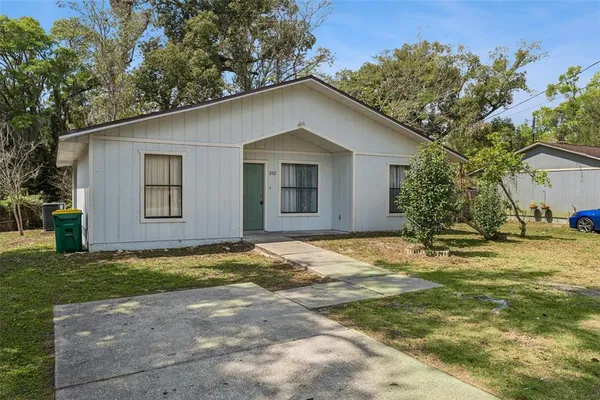 $239,990 | 202 South Boston Avenue, DeLand, FL 32724