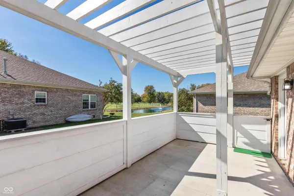 $219,900 | 5584 North Sandy Creek Drive, Unit 8, Seymour, IN 47274