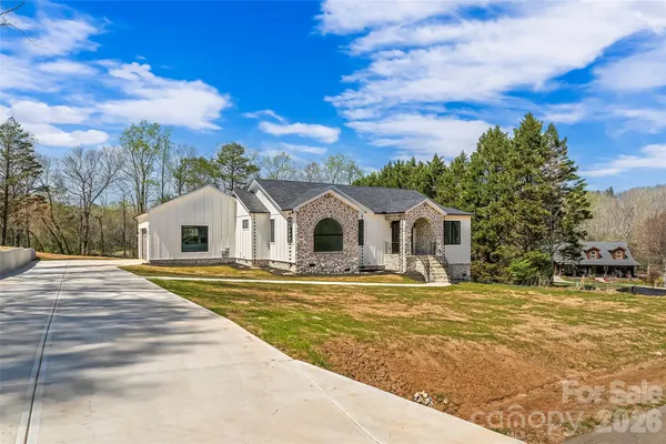 $649,999 | 2714 Sides Avenue, Connelly Springs, NC 28612
