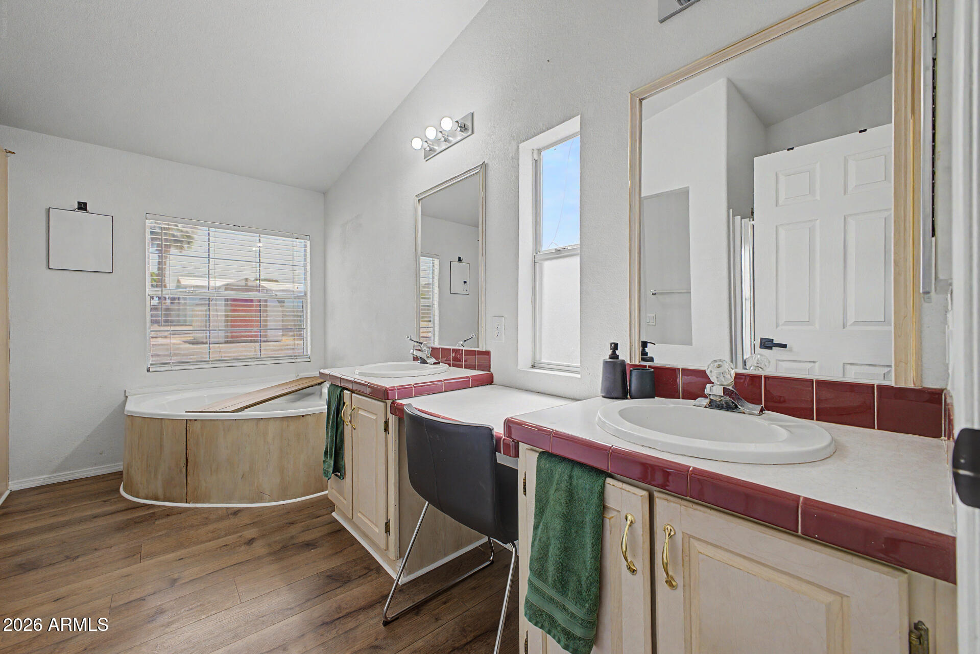 1863 South Vaquero Road Apache Junction, AZ 85119 - Photo 19 of 30 19 Vaquero
