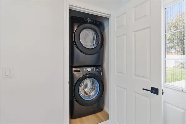 $2,450 | 5465 Lescot Lane, Orlando, FL 32811