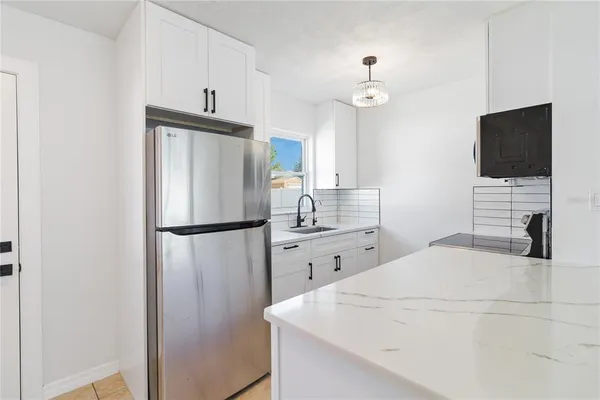 $2,450 | 5465 Lescot Lane, Orlando, FL 32811