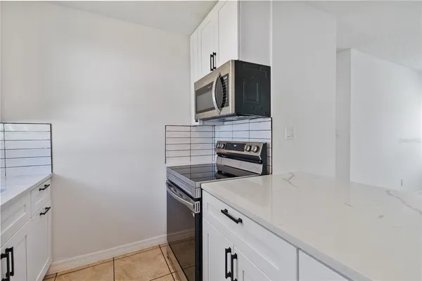 $2,450 | 5465 Lescot Lane, Orlando, FL 32811