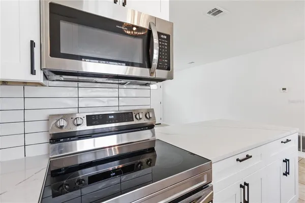 $2,450 | 5465 Lescot Lane, Orlando, FL 32811