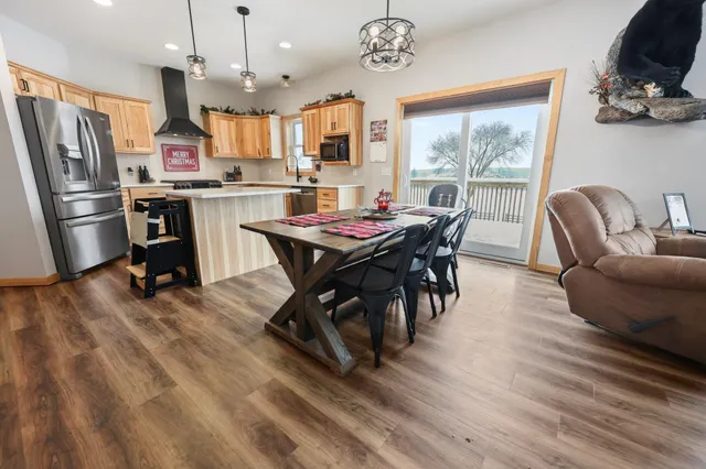 $595,000 | 25193 335th Avenue, Long Prairie, MN 56347