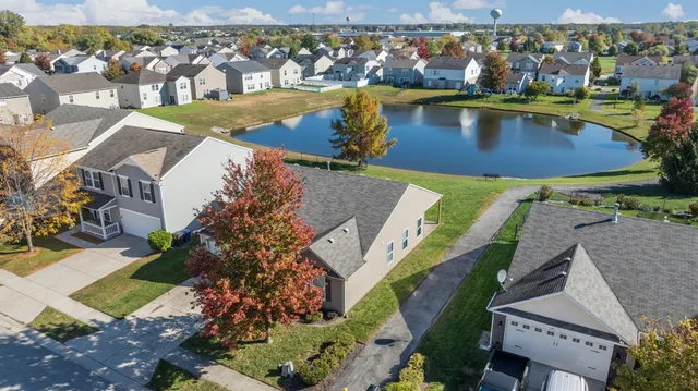 $240,000 | 822 Westpointe Drive, Shelbyville, IN 46176