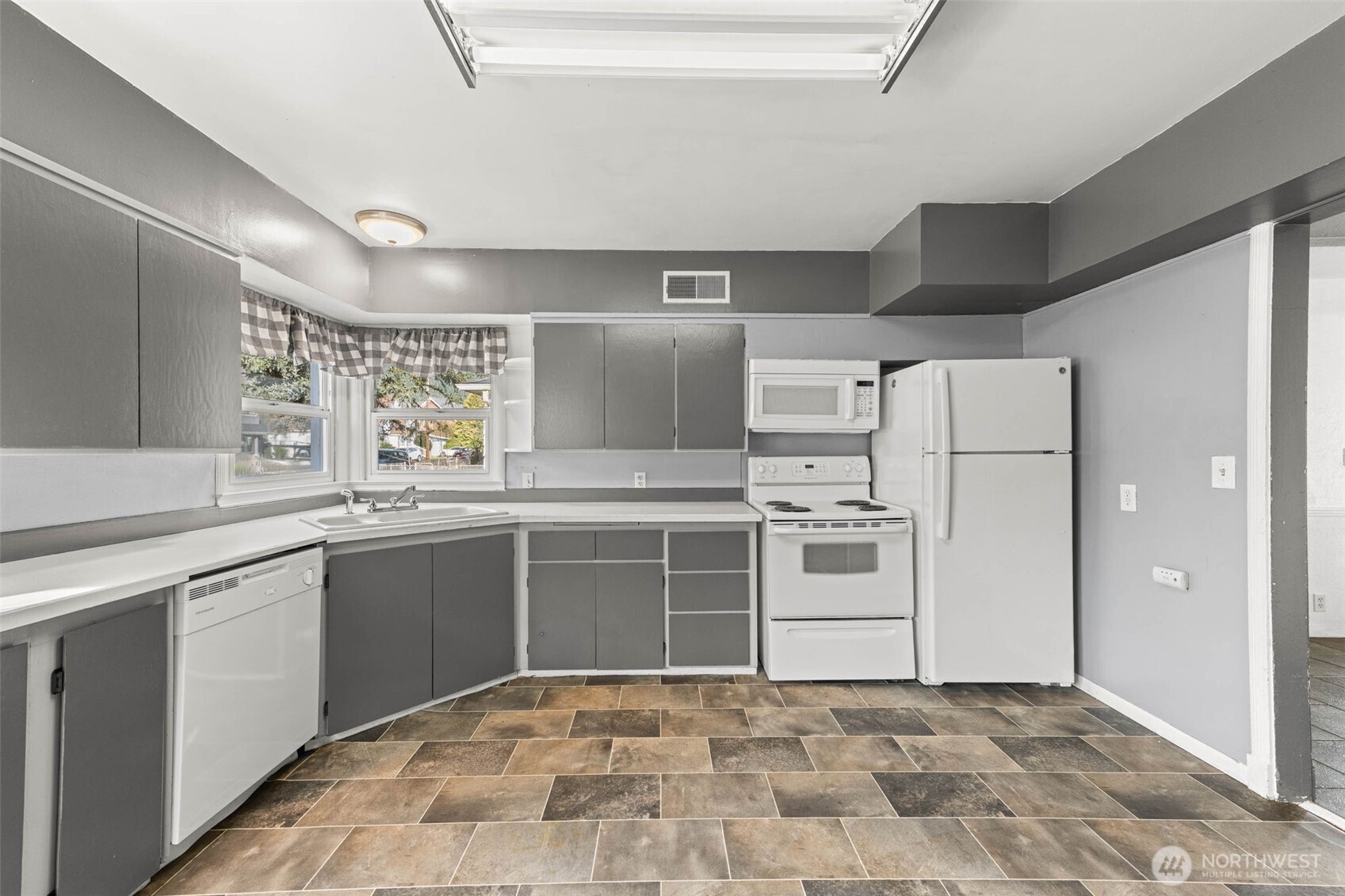 189 4th Street Morton, WA 98356 - Photo 27 of 40