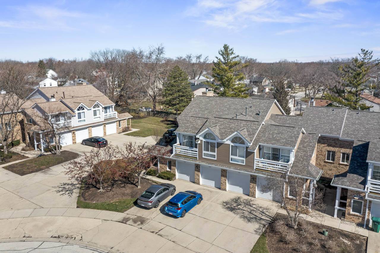1265 Ranchview Court Buffalo Grove, IL 60089 - Photo 22 of 24 an aerial view of a