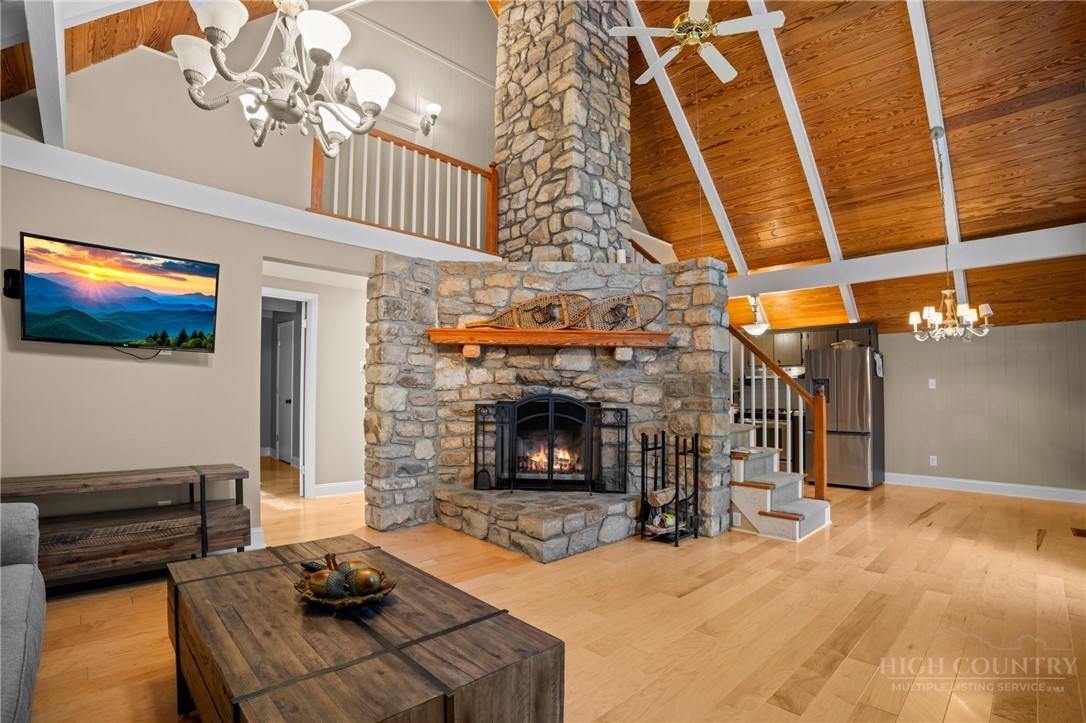 244 Walnut Boone, NC 28607 - Photo 4 of 50 Gallery Image 4