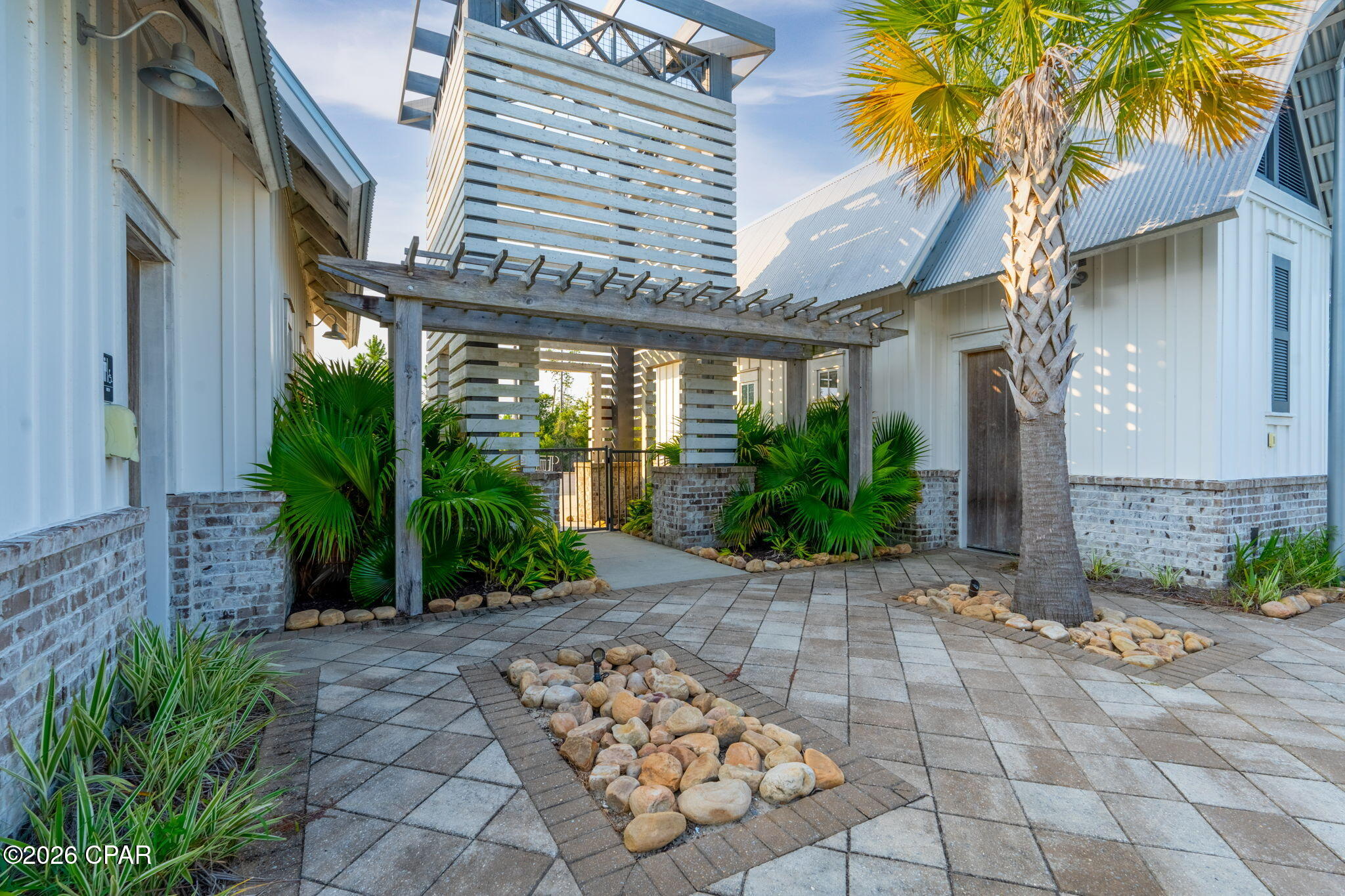 109 Merrion Road Southport, FL 32409 - Photo 35 of 38
