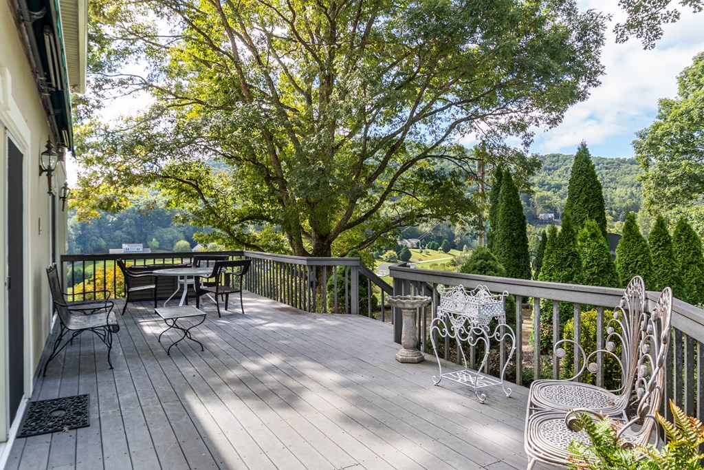 94 Patton Hill Road Franklin, NC 28734 - Photo 25 of 62