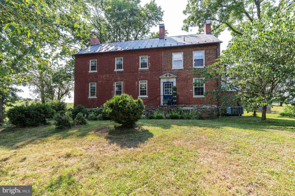 16191 Hamilton Station Road Waterford, VA 20197 - Photo 1 of 94 Beautiful Virginia home built in 1762 on 30 glorio