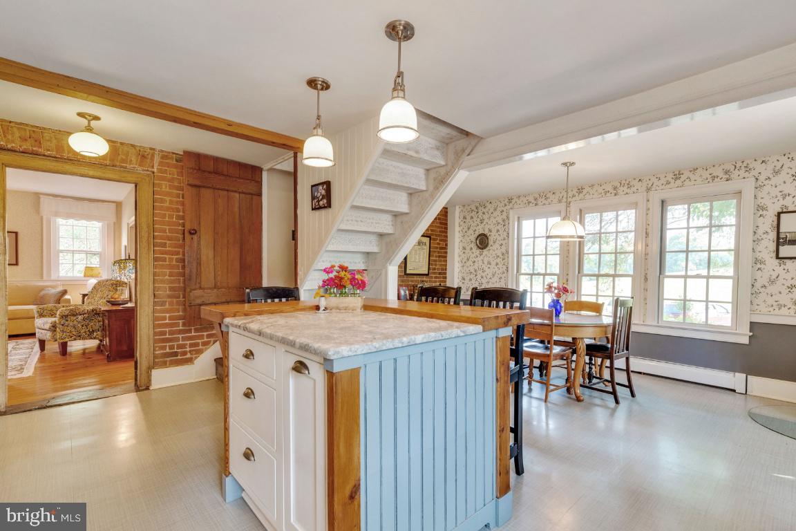 16191 Hamilton Station Road Waterford, VA 20197 - Photo 18 of 94 Rustic feel in this amazing area