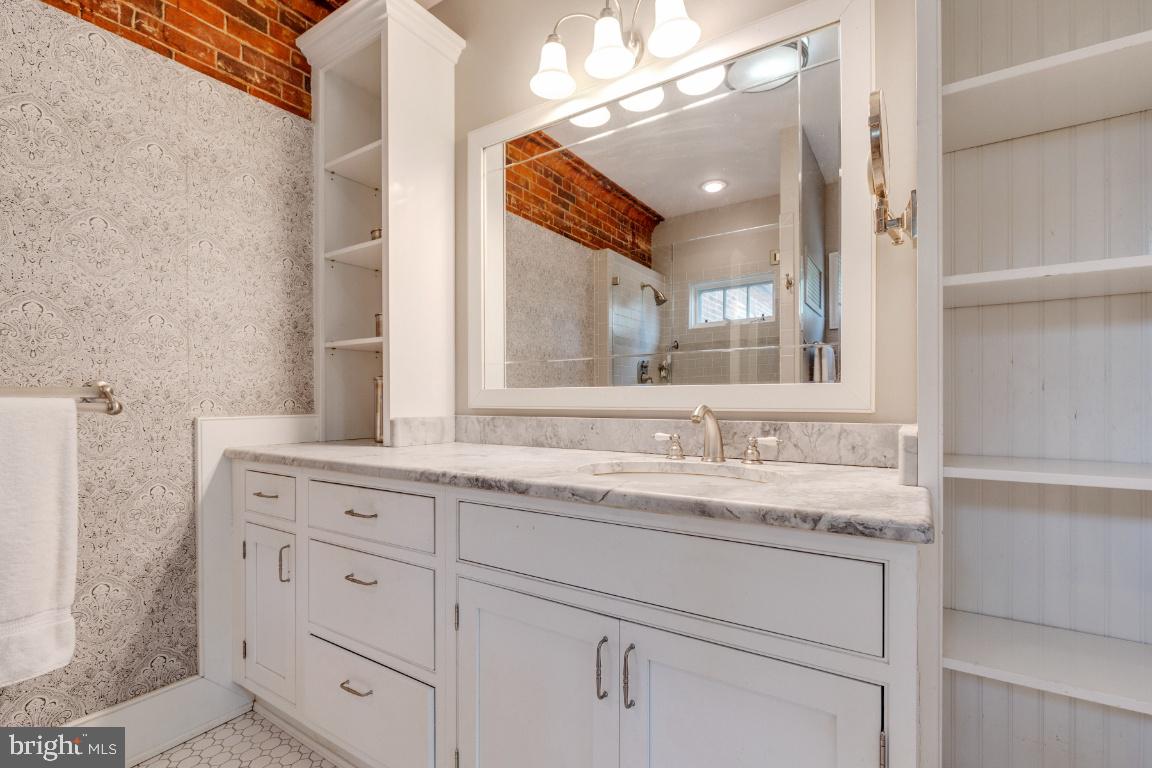16191 Hamilton Station Road Waterford, VA 20197 - Photo 41 of 94 Primary bathroom with custom features
