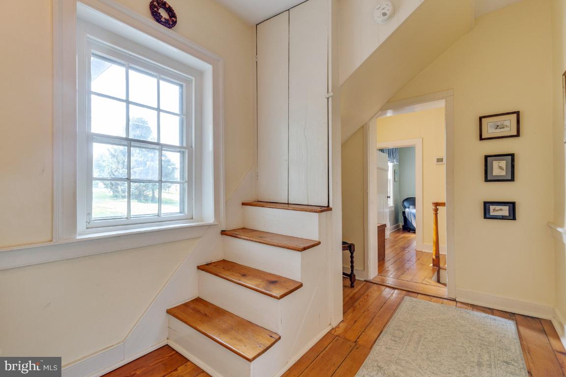 16191 Hamilton Station Road Waterford, VA 20197 - Photo 42 of 94 Charming staircase to attic