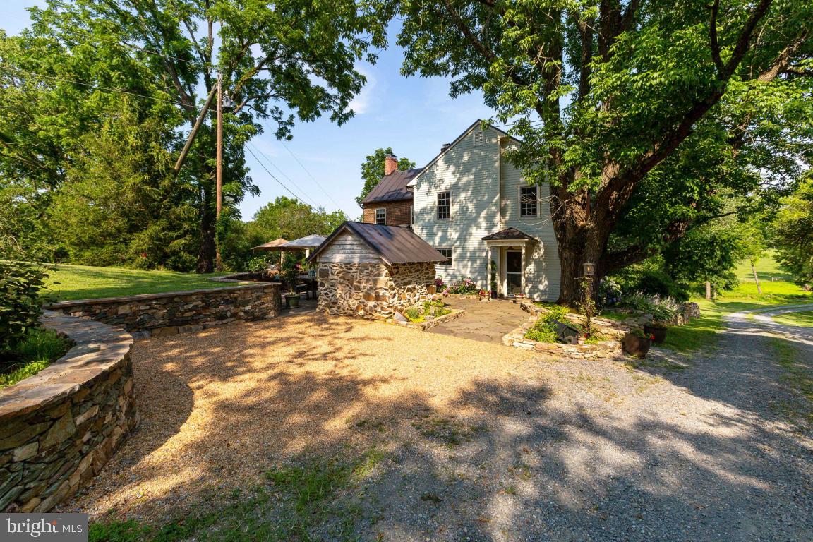 16191 Hamilton Station Road Waterford, VA 20197 - Photo 56 of 94 Gallery Image 56