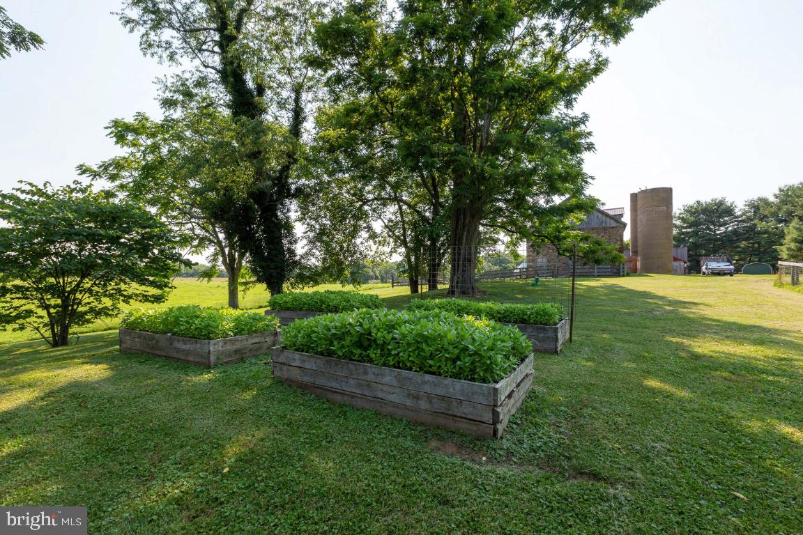 16191 Hamilton Station Road Waterford, VA 20197 - Photo 60 of 94 Gallery Image 60