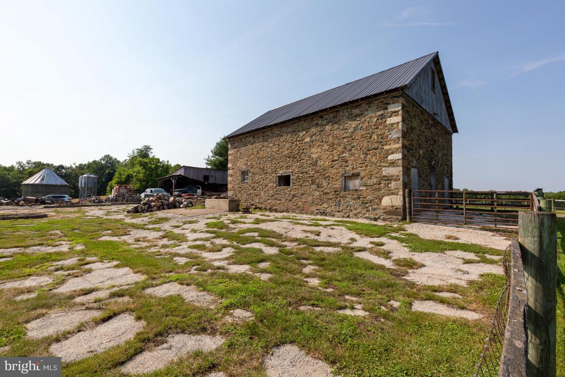 16191 Hamilton Station Road Waterford, VA 20197 - Photo 62 of 94 Gallery Image 62