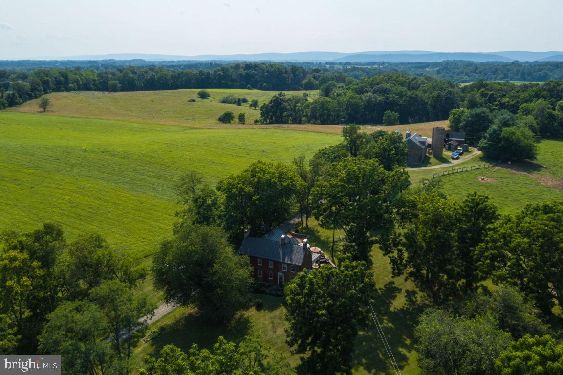 16191 Hamilton Station Road Waterford, VA 20197 - Photo 72 of 94 Gallery Image 72
