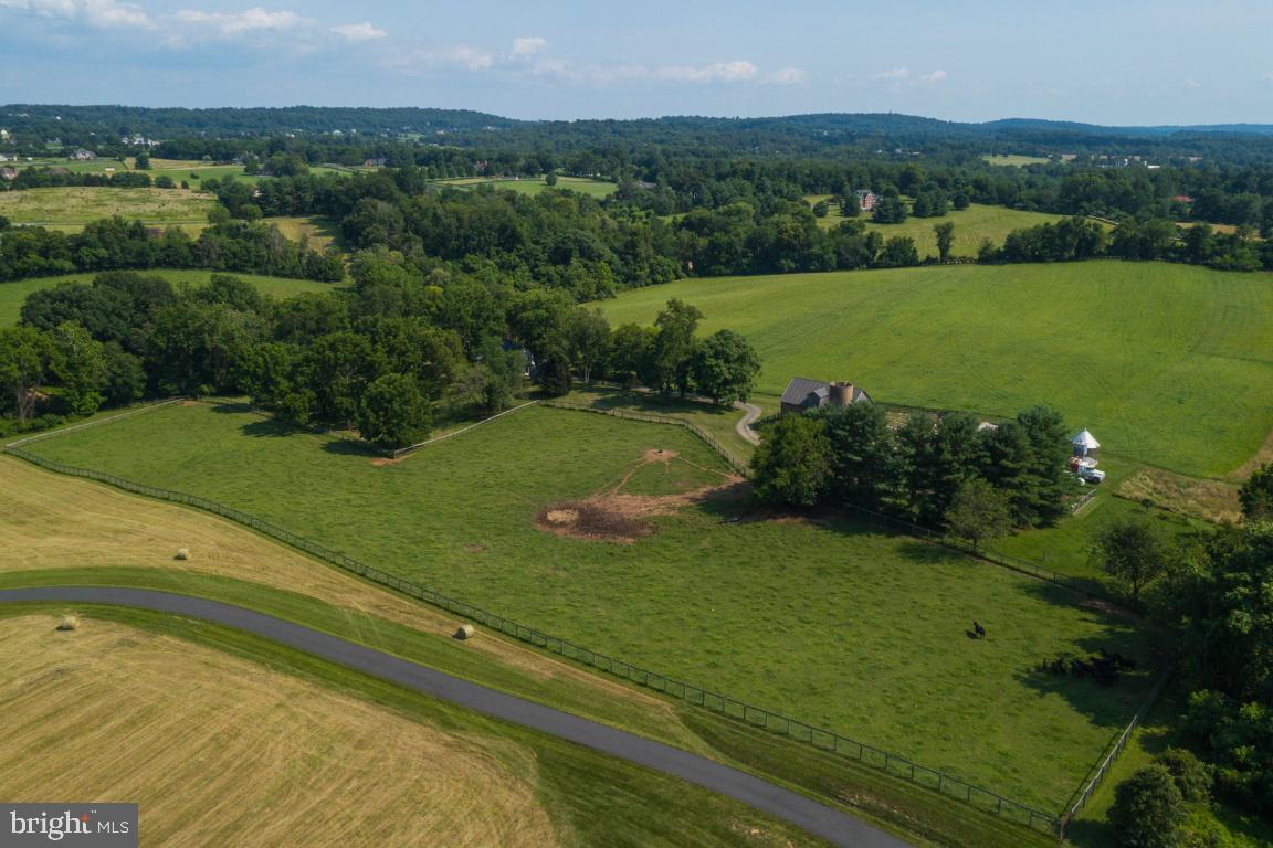 16191 Hamilton Station Road Waterford, VA 20197 - Photo 74 of 94 Gallery Image 74