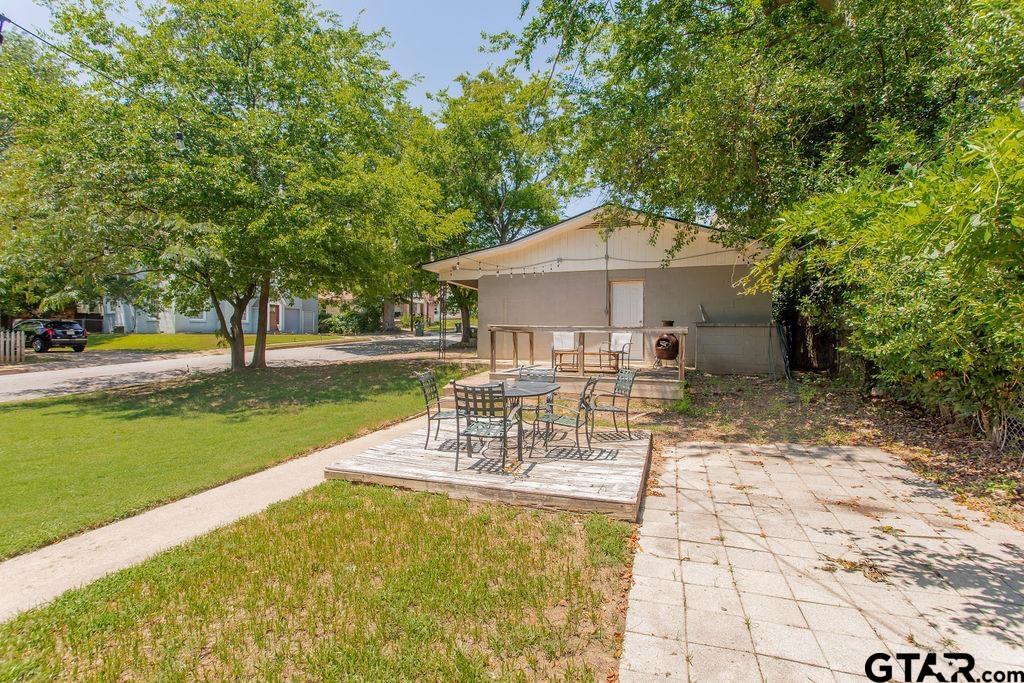 831 West Houston Street Tyler, TX 75702 - Photo 40 of 48