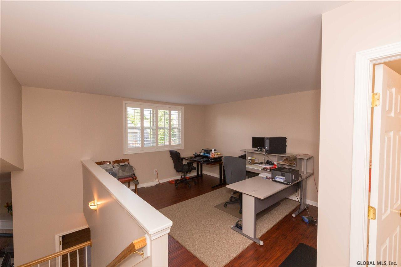 68 Harvard Road Colonie, NY 12189 - Photo 20 of 24 Photo 21