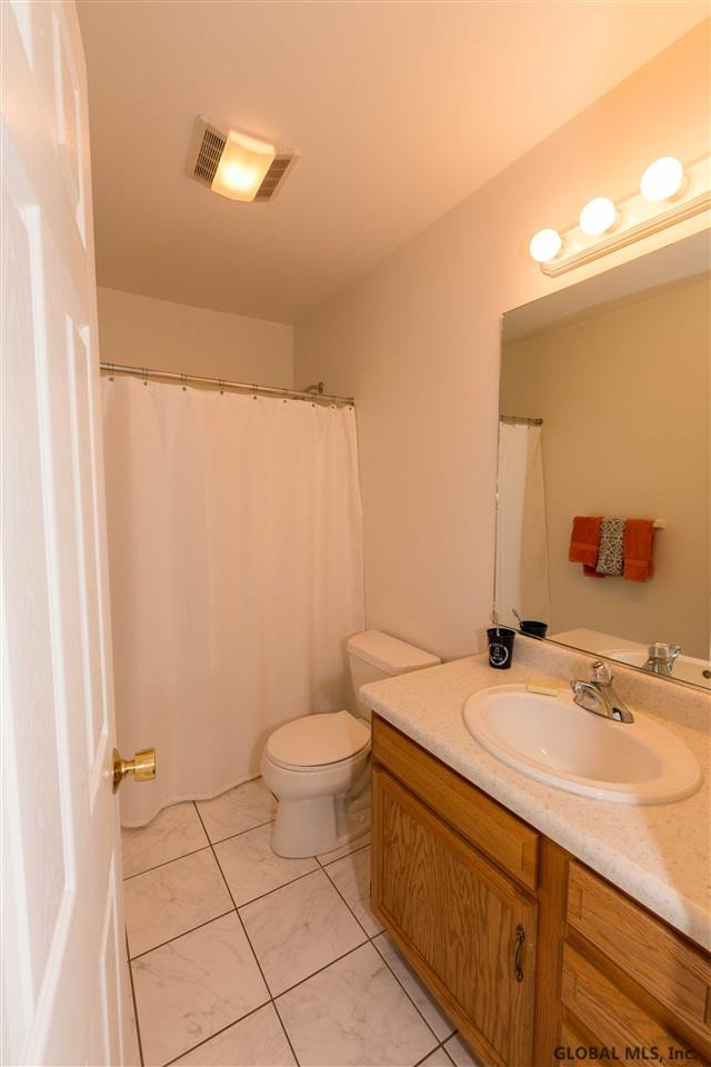 68 Harvard Road Colonie, NY 12189 - Photo 22 of 24 Photo 23