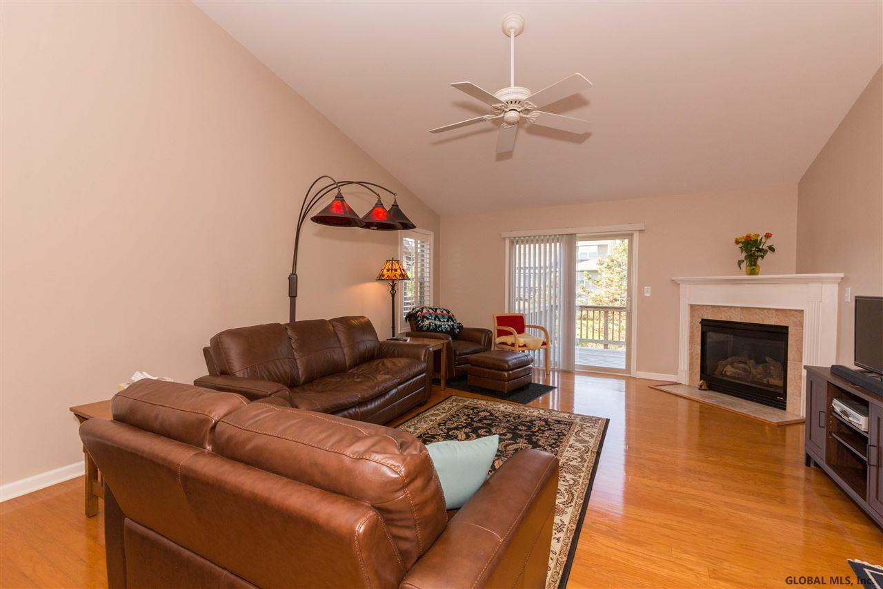 68 Harvard Road Colonie, NY 12189 - Photo 6 of 24 Photo 6