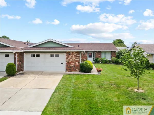 $349,900 | 332 C Quinton Drive, Unit 332C, Monroe Township, NJ 08831