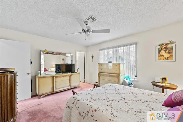 $349,900 | 332 C Quinton Drive, Unit 332C, Monroe Township, NJ 08831