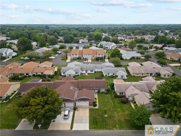$349,900 | 332 C Quinton Drive, Unit 332C, Monroe Township, NJ 08831